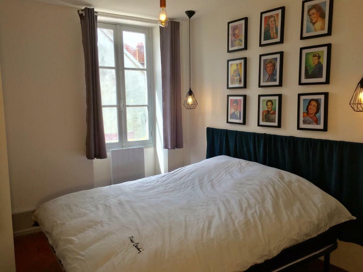 La Maison Des Amis Nuits Buitenkant foto